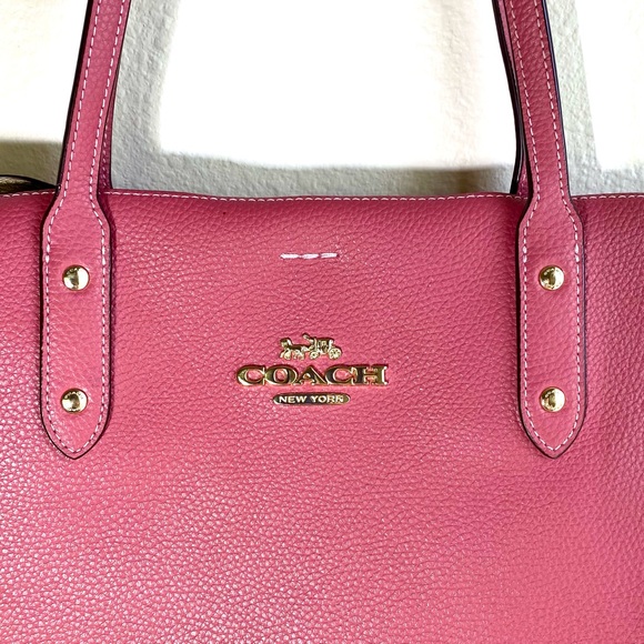 SOLD Coach Town Tote Pink Rose & Beige Signature Bag Purse F76637 - Picture 2 of 16